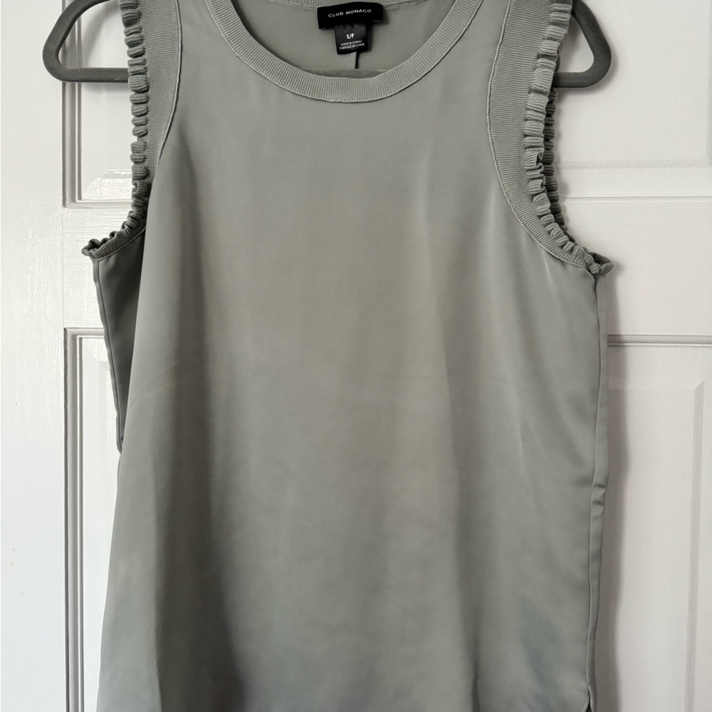 Club Monaco Gray Ruffled Sleeveless Tank Top